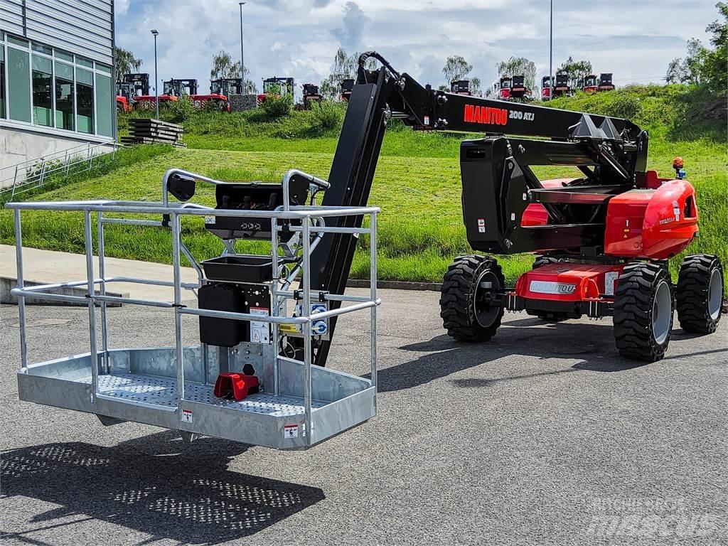 Manitou 200 ATJ Elevadores braços articulados