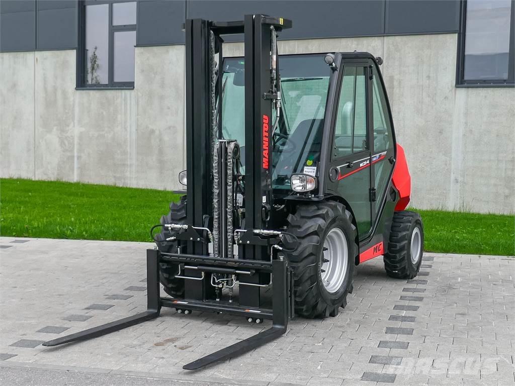 Manitou MC 25-4 Empilhadores todo-terreno