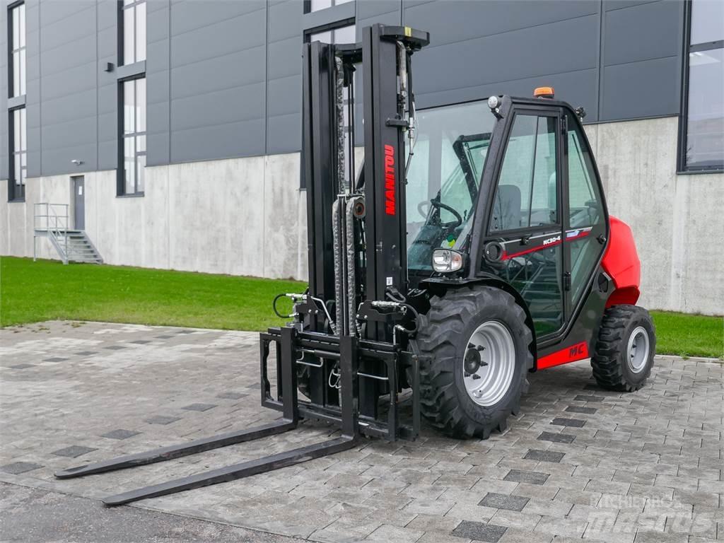 Manitou MC 30-4 Empilhadores todo-terreno