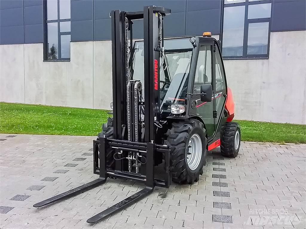 Manitou MC 30-4 Empilhadores todo-terreno