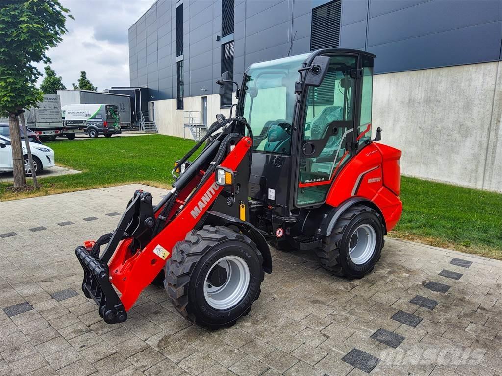 Manitou MLA 3-25H Mini Escavadoras <7t