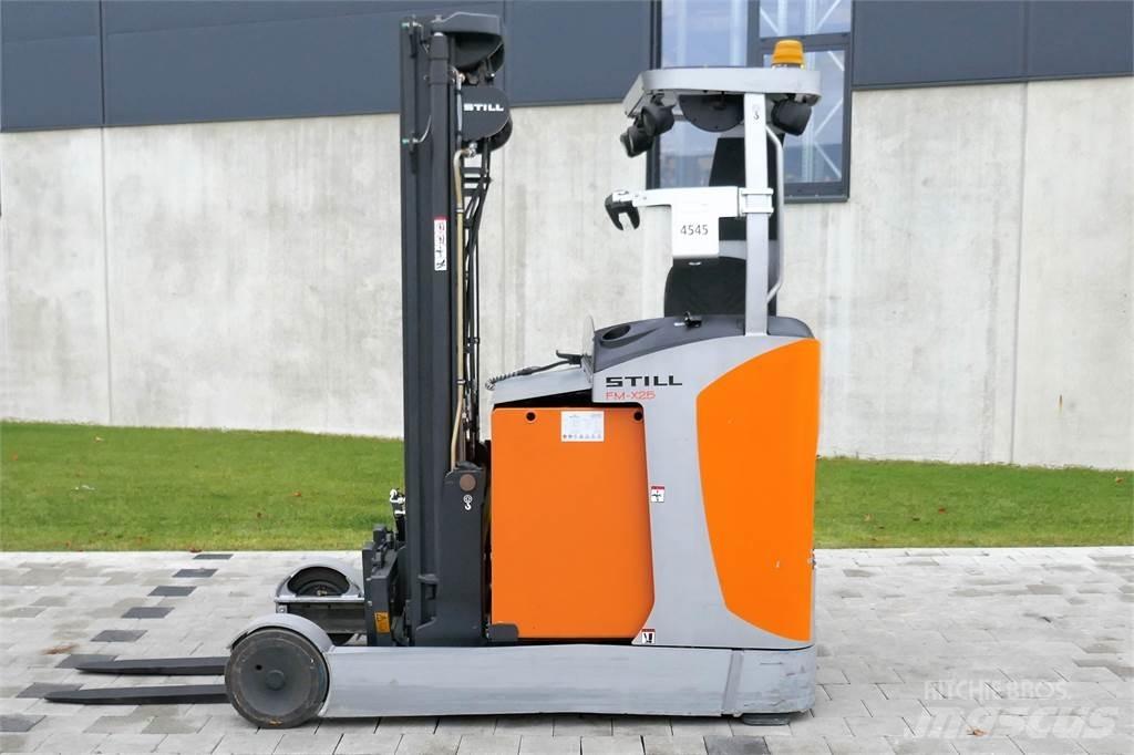 Still FM-X25 Empilhadores Elevadores