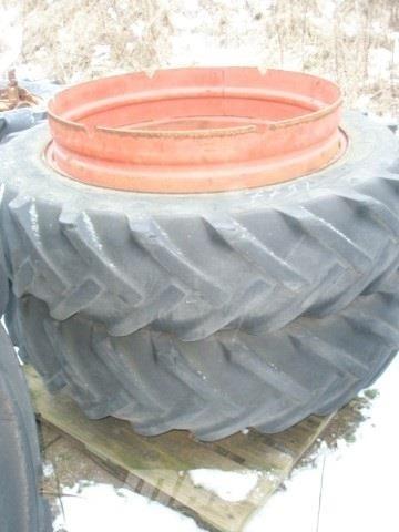  - - - 7751 SCHAAD Pneus Agrícolas