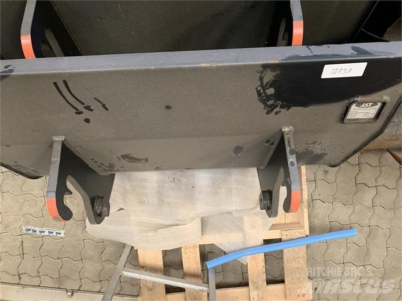 JST 130 cm Baldes