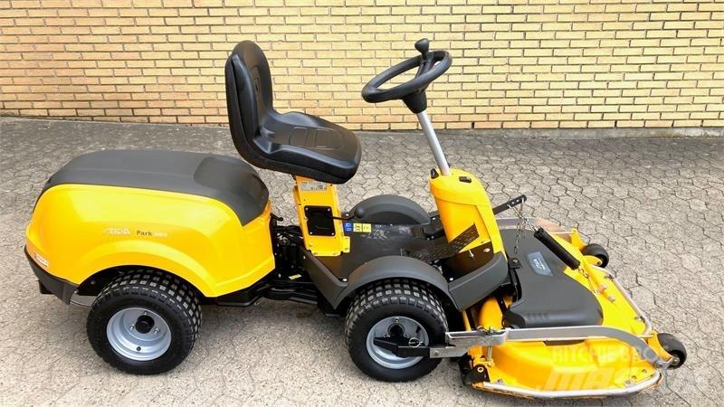 Stiga Park Tractores compactos