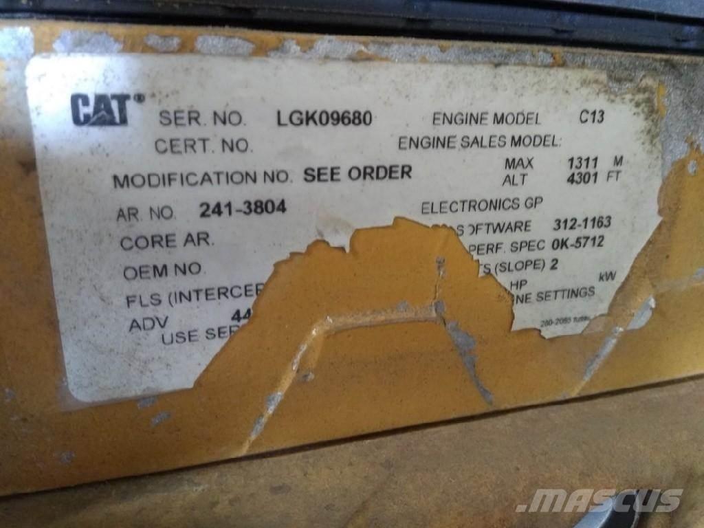 CAT C-13 Motores