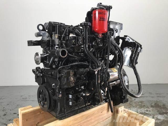 Komatsu SAA4D95-LE5 Motores