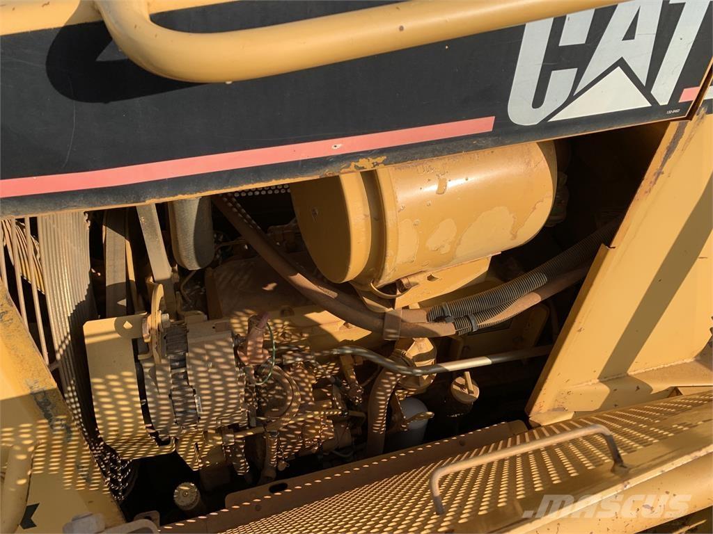 CAT D5M Construção - Outros
