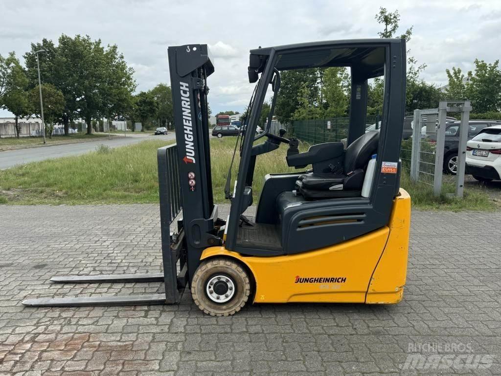 Jungheinrich EFG213 Empilhadores eléctricos