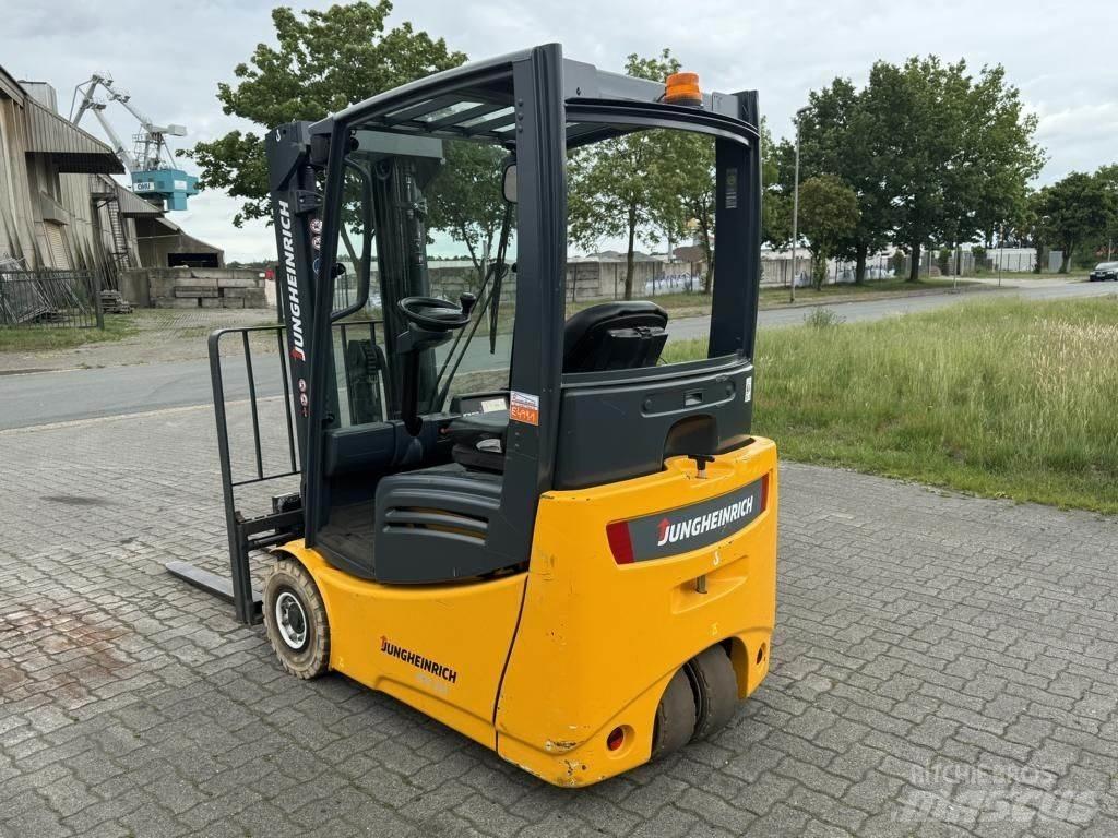 Jungheinrich EFG213 Empilhadores eléctricos