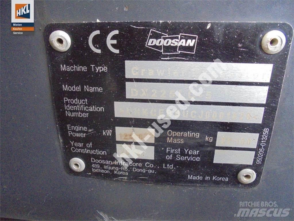 Doosan DX 225 LC-5 Escavadoras de rastos