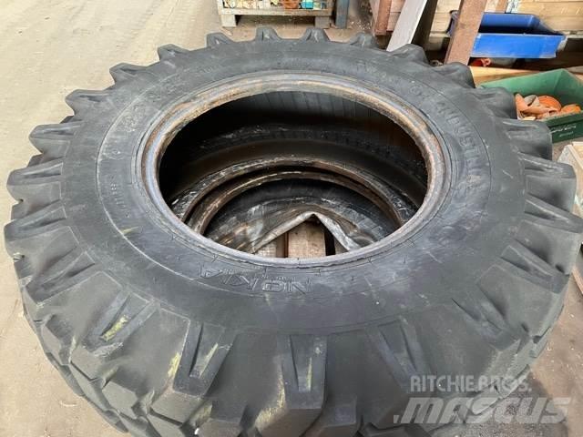  14.9XR25 Nokia dæk - 2 stk Pneus, Rodas e Jantes