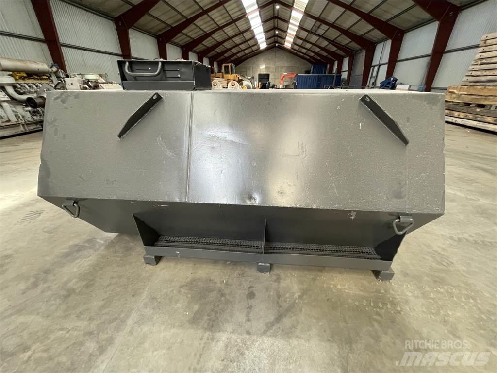  2000 ltr (ca) dieseltank Outros componentes