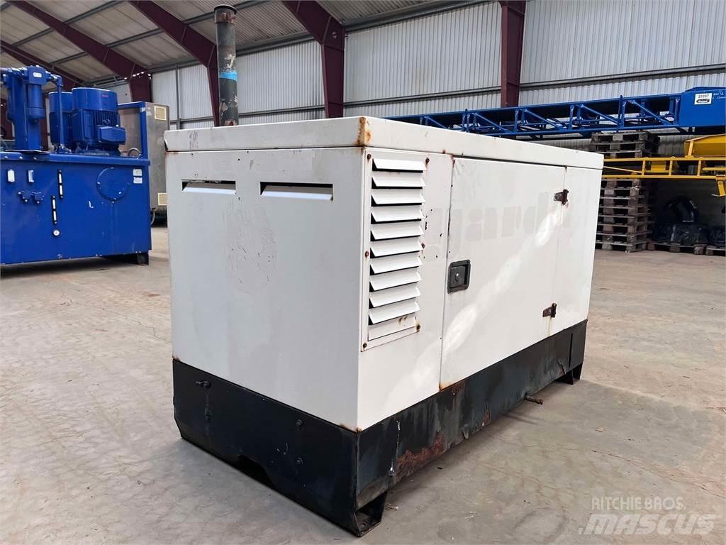  30 kVA Perkins generator Motores