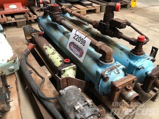 Bowman GL400 Oliekøler Construção - Outros
