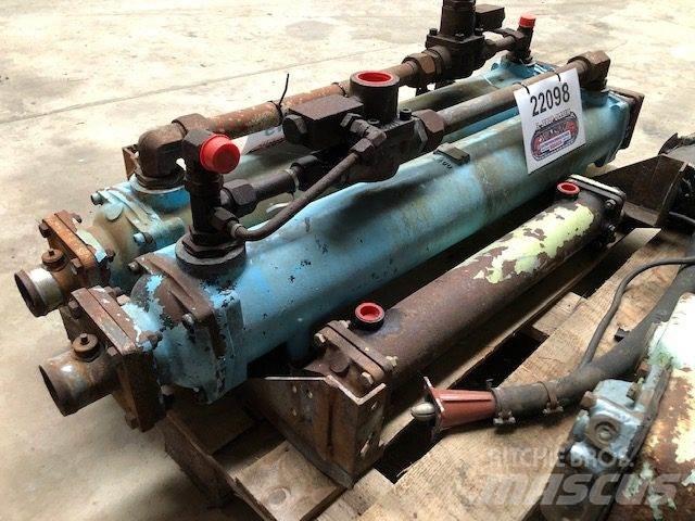 Bowman GL400 Oliekøler Construção - Outros
