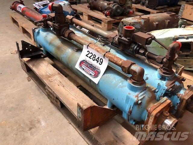 Bowman GL400 Oliekøler Construção - Outros
