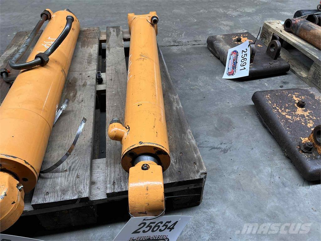 CASE 695SR armcylinder Hidráulica