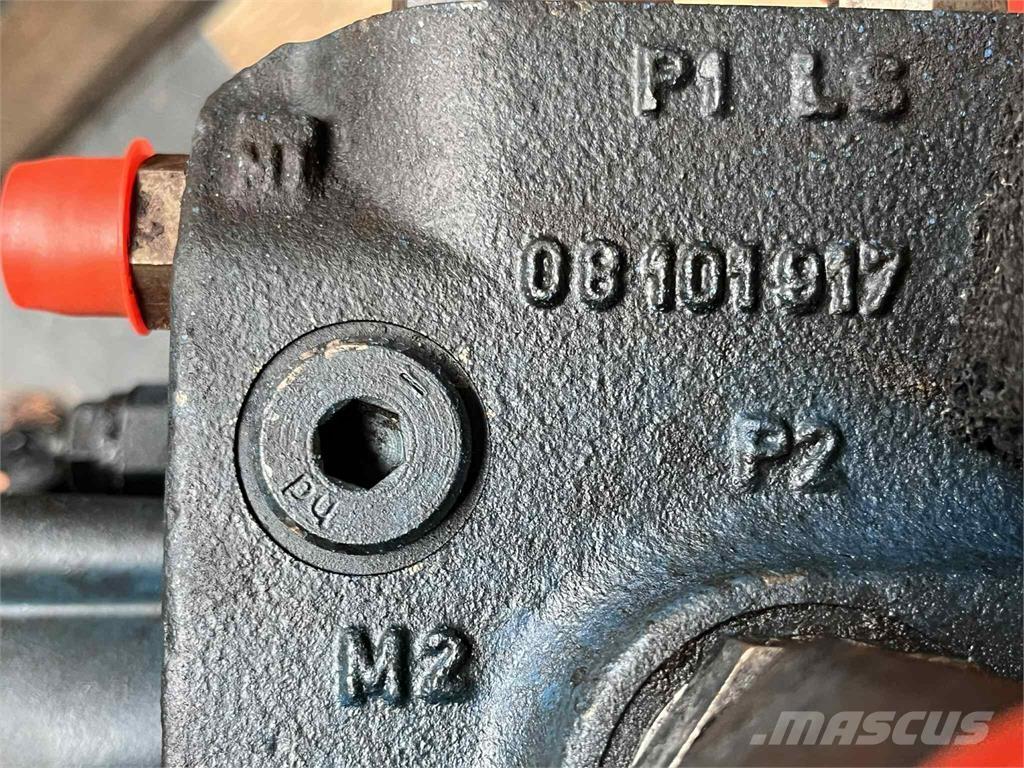 CASE 695SR hovedventil Hidráulica