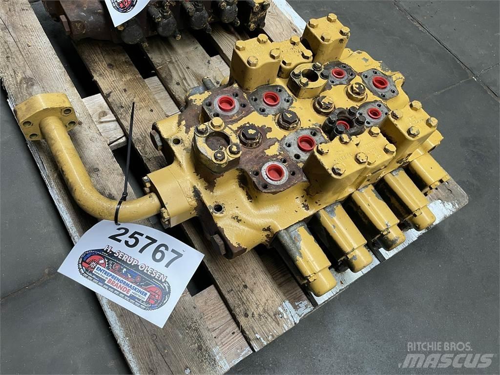 CAT 215LC hovedventilblok Hidráulica
