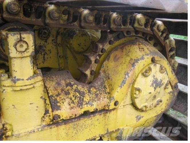 CAT D5LGP dozer, til ophug Dozers - Tratores rastos