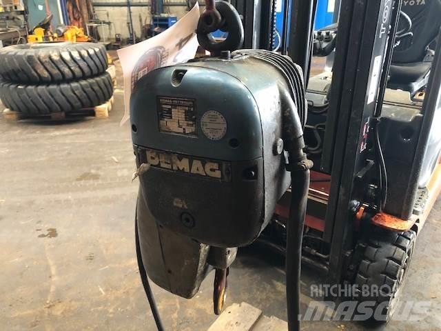 Demag el-talje type PK2N-F Peças e equipamento de gruas