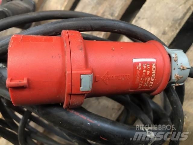 Demag el-talje type PK2N-F Peças e equipamento de gruas