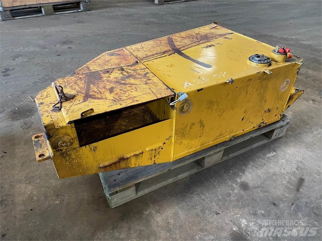  Dieseltank ex. Volvo A25 Outros componentes