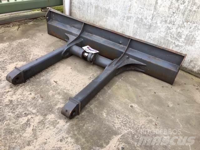  Dozerblad ex. Volvo ECR88 Outros componentes