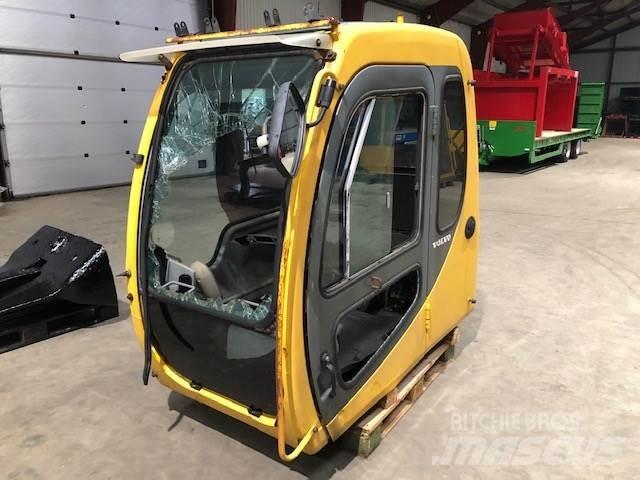  Førerhus ex. Volvo EC240LC Outros componentes