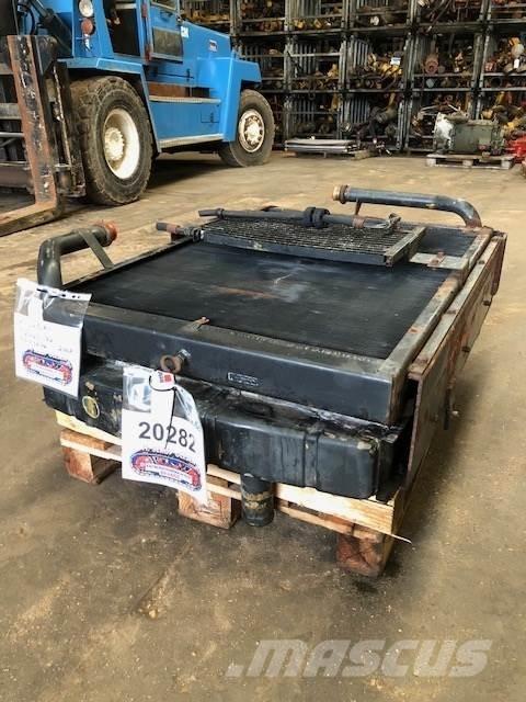  Køler ex. Hyundai R290LC-7A Motores