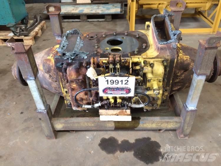 Komatsu D37P-5 Køregear Transmissão