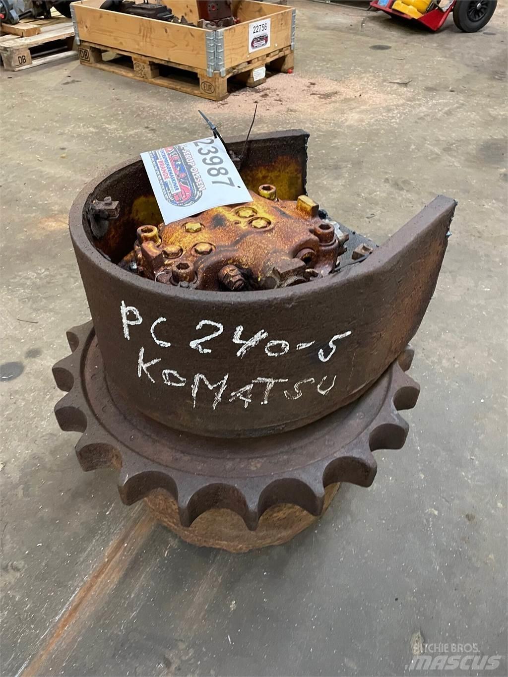 Komatsu PC240-5 Køregear Transmissão