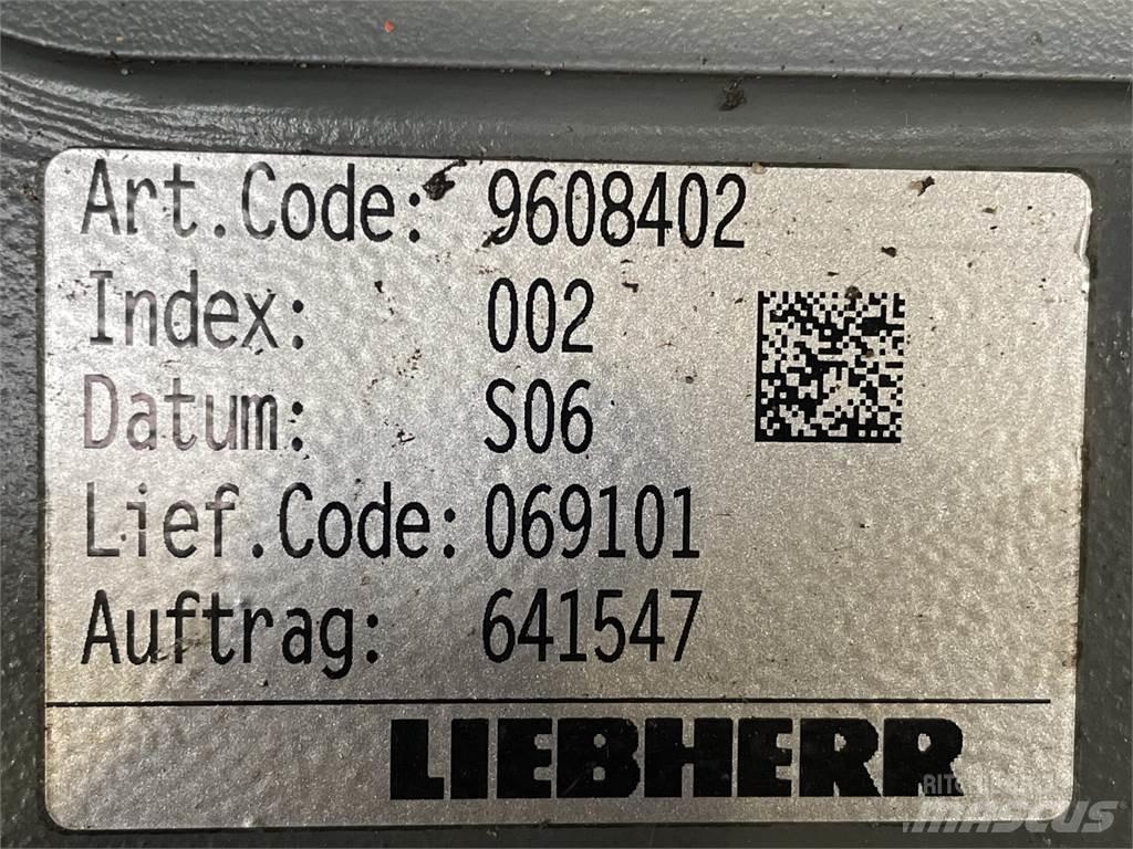 Liebherr L542 Link Arm Outros componentes