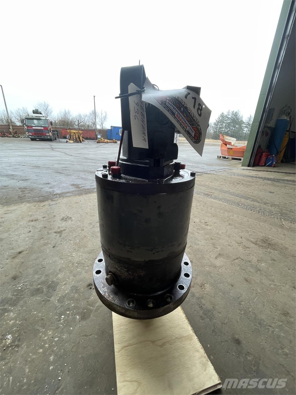 Liebherr R936NLC Krøjegear Transmissão