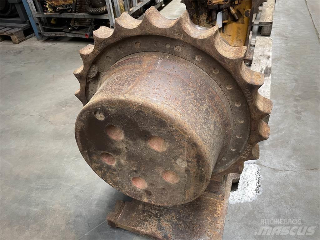 Liebherr R942 Køregear Transmissão