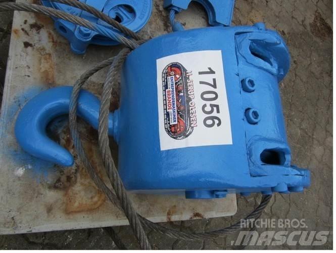  Løftekrog med 2 wirehjul Peças e equipamento de gruas