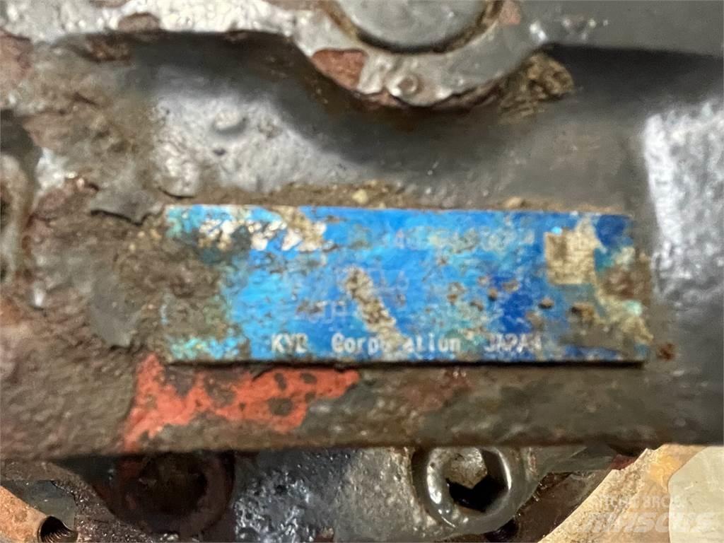 New Holland E485B Køregear Transmissão