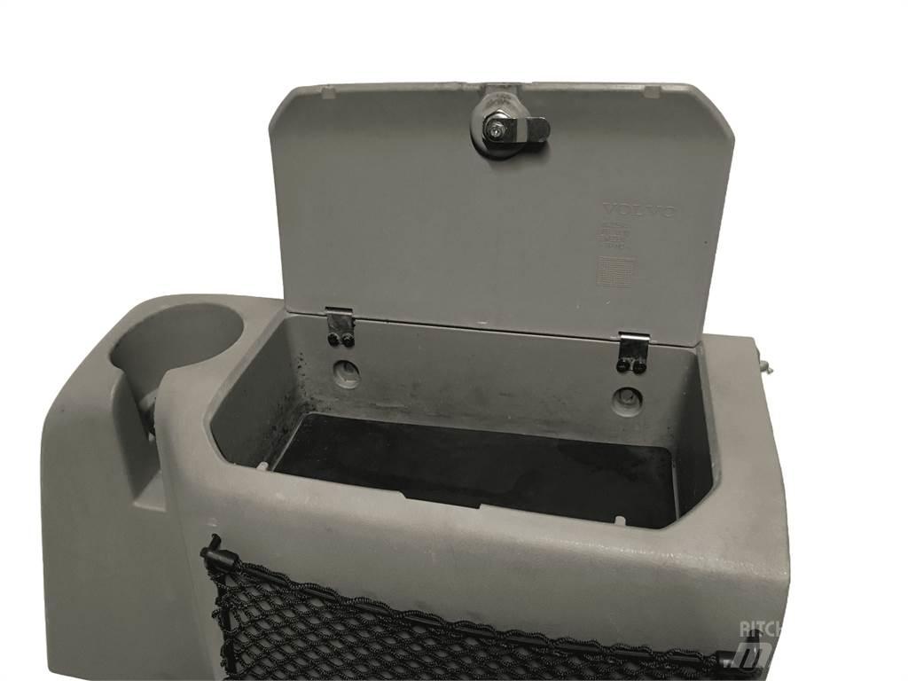  Sidepanel højre, L90H Volvo Outros componentes
