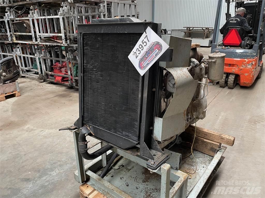  Slasb 204 4 cylinder motor Motores