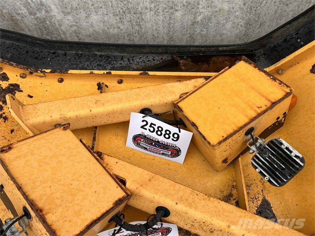 Volvo L220E frontlygte Electrónica