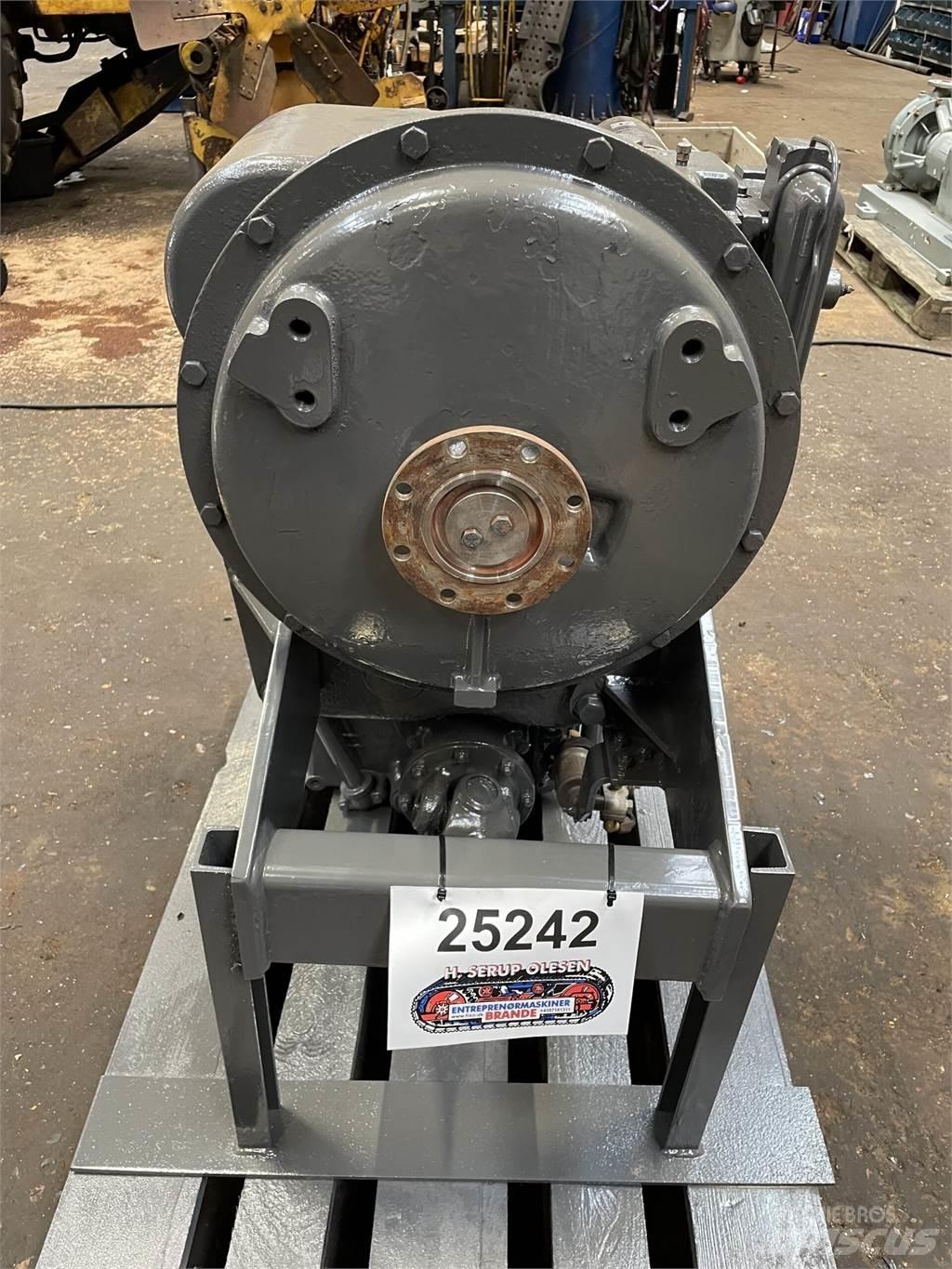 ZF 3WG-180 transmission Transmissão