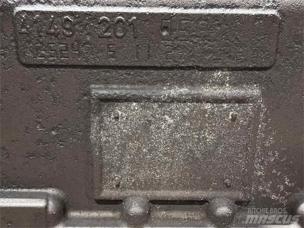 ZF transmission Transmissão