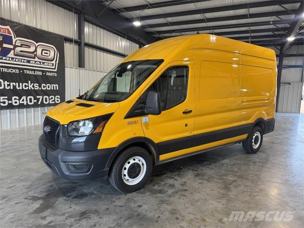 Ford Transit 250 Pick up de caixa aberta