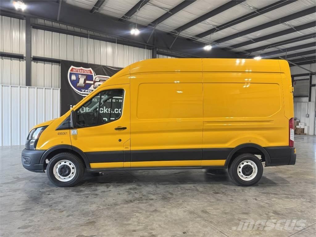 Ford Transit 250 Pick up de caixa aberta