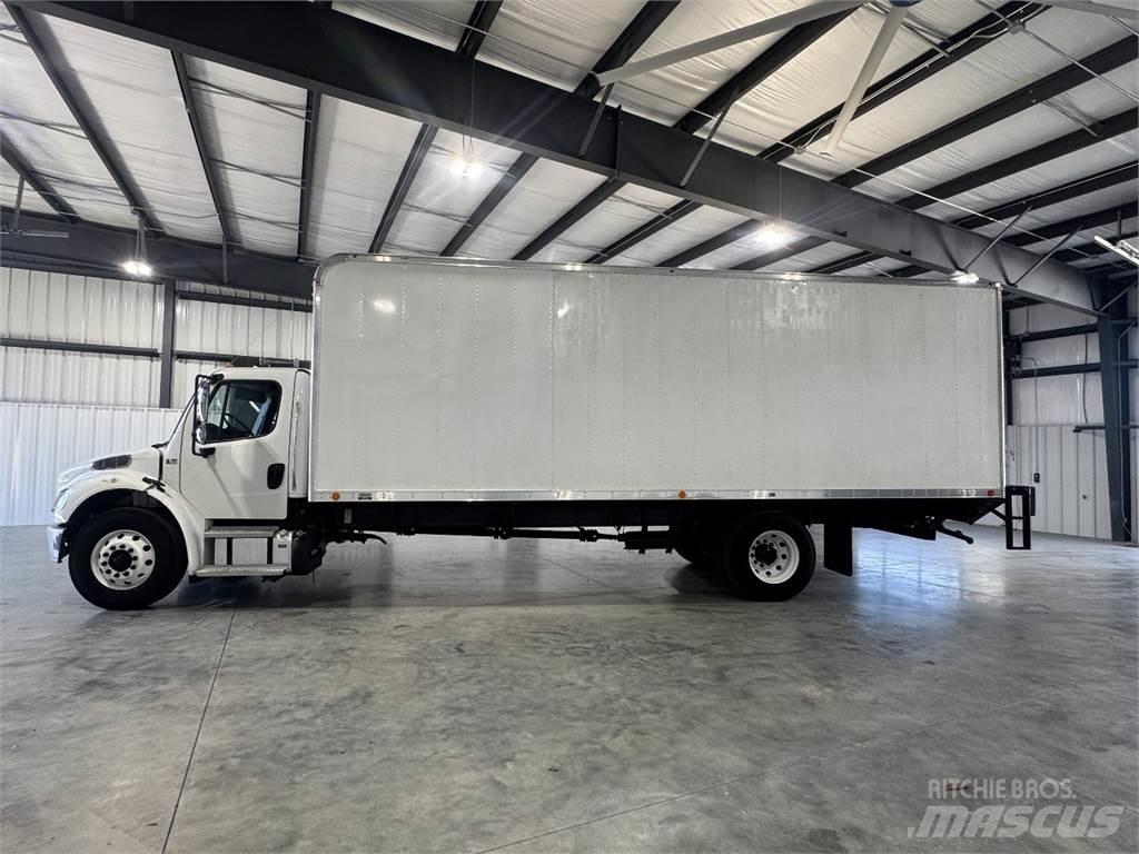 Freightliner M2 Camiões de caixa fechada