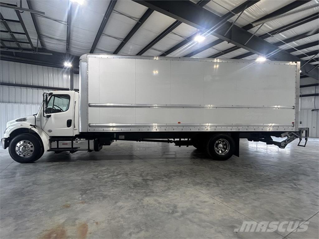 Freightliner M2 Camiões de caixa fechada