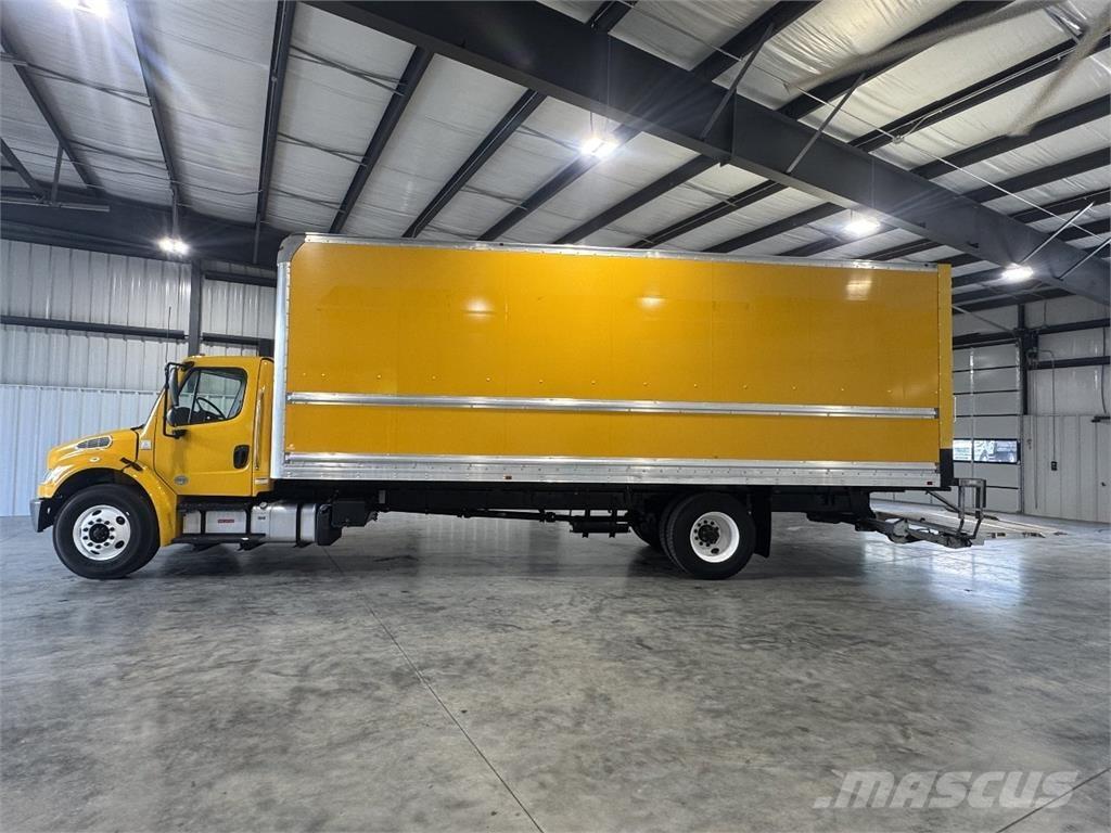 Freightliner M2 Camiões de caixa fechada