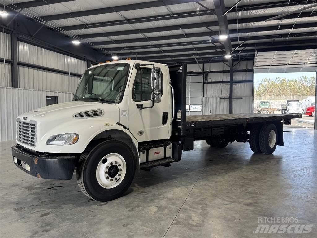 Freightliner M2 106 Camiões estrado/caixa aberta