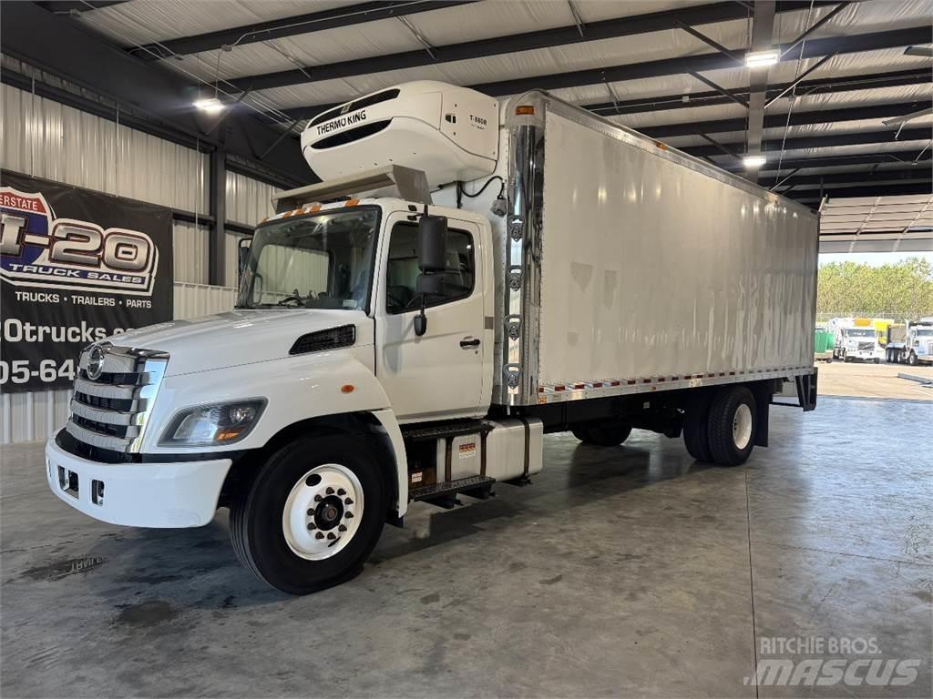Hino 268 Camiões caixa temperatura controlada